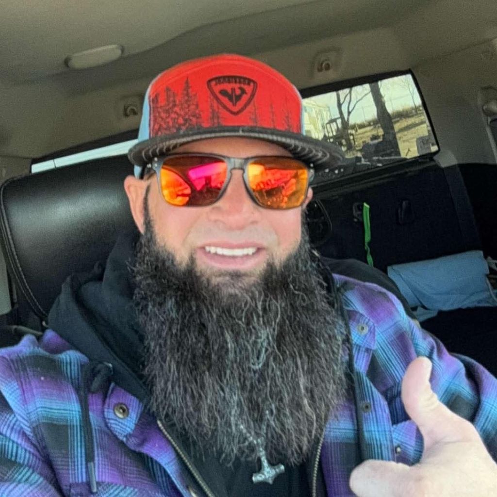 Dustin Dale Johnson Profile Photo