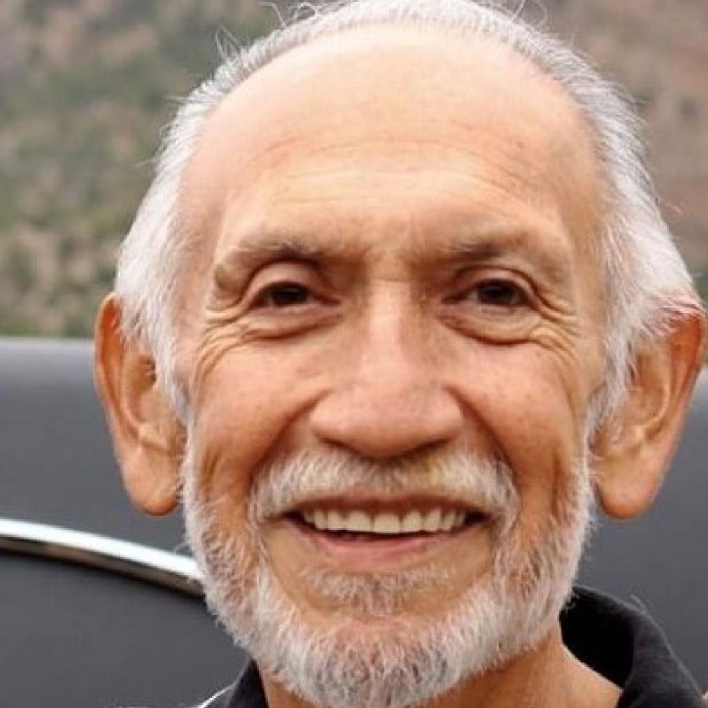 Elias Vigil