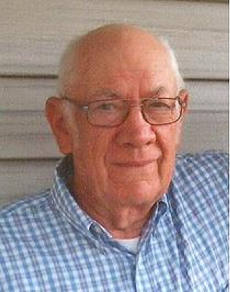 Earl  E. Mcculloh Profile Photo