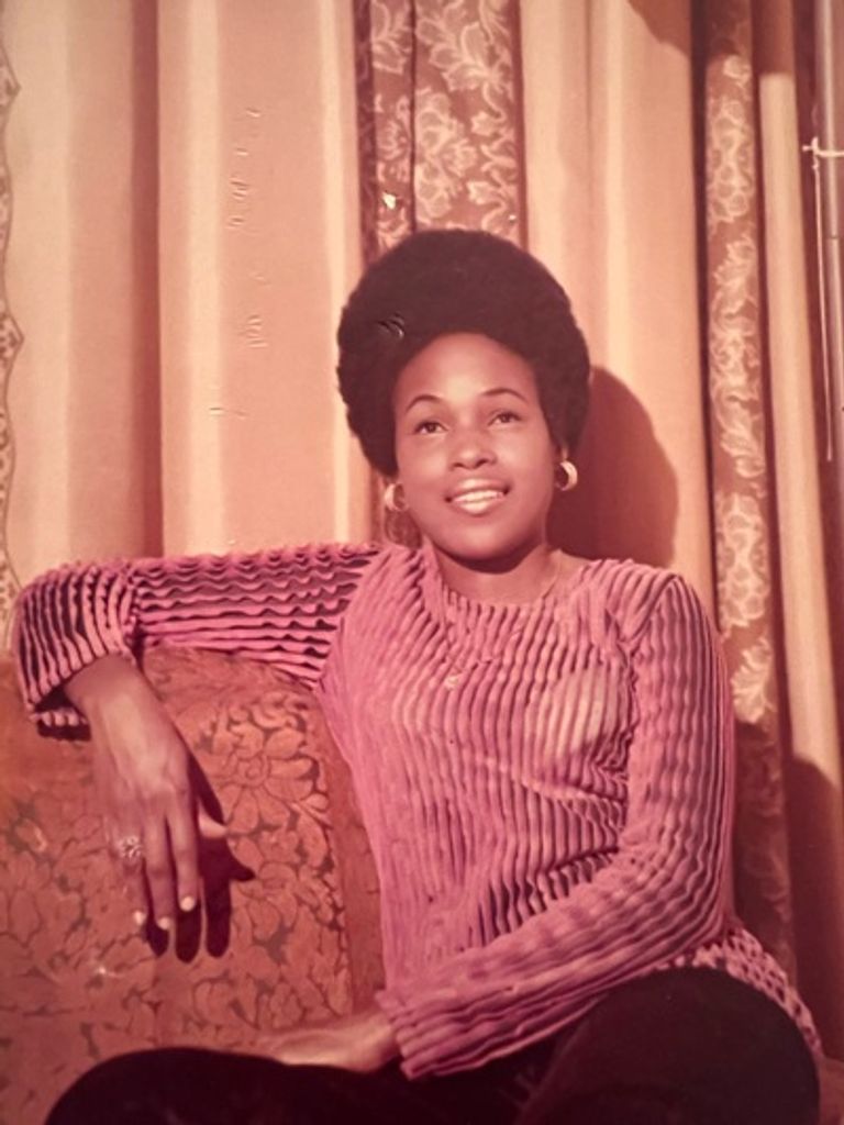 Angela Moore Profile Photo