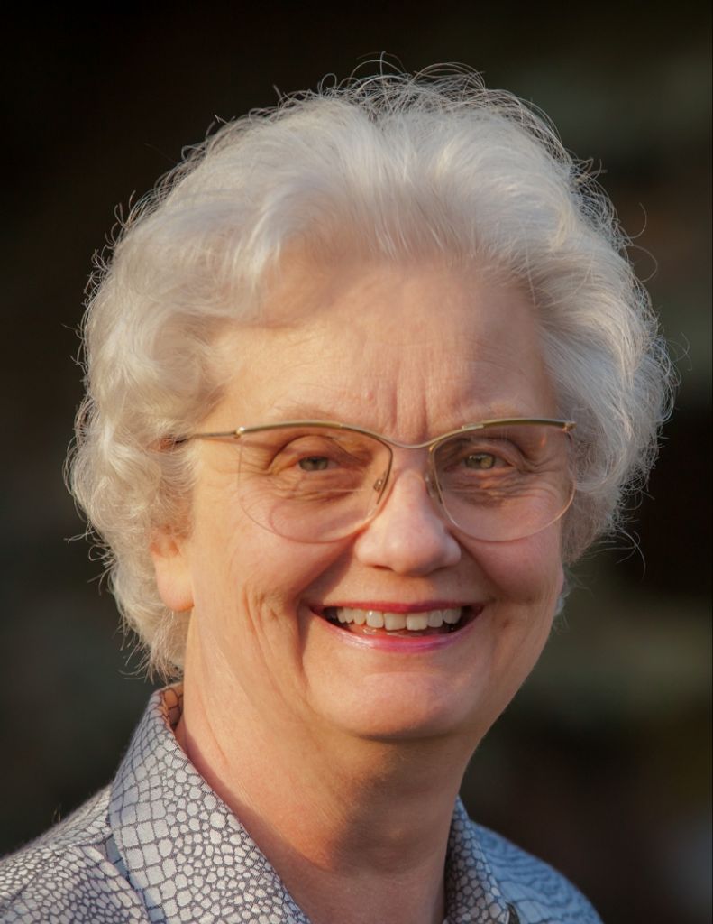 Ruth Louise Holkeboer Profile Photo