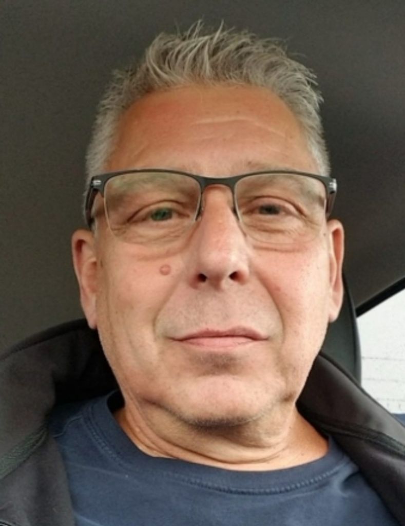 John  Alexander Sligter Profile Photo