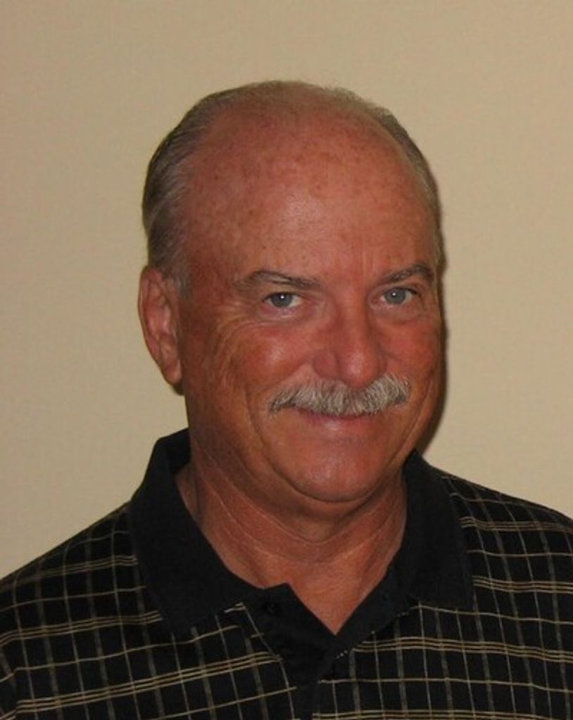 Robert "Bob" L. Vallance Ii