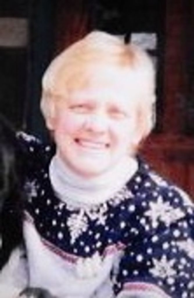 Holly Armstrong Profile Photo