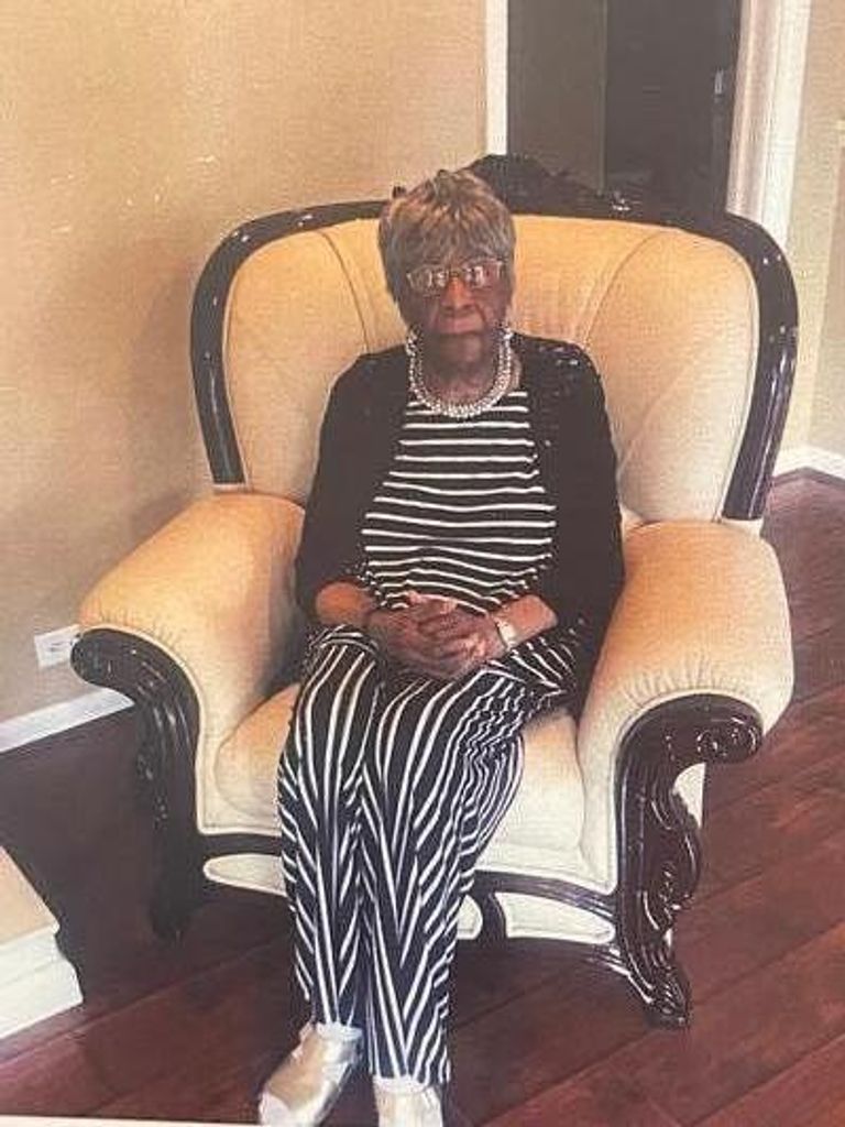 Mrs. Winnie M.H. White Robinson Profile Photo