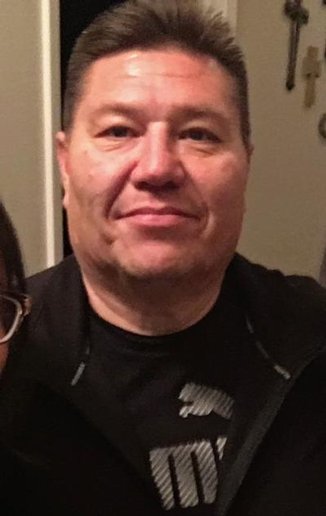 Lorenzo "Larry" Gutierrez Jr Profile Photo