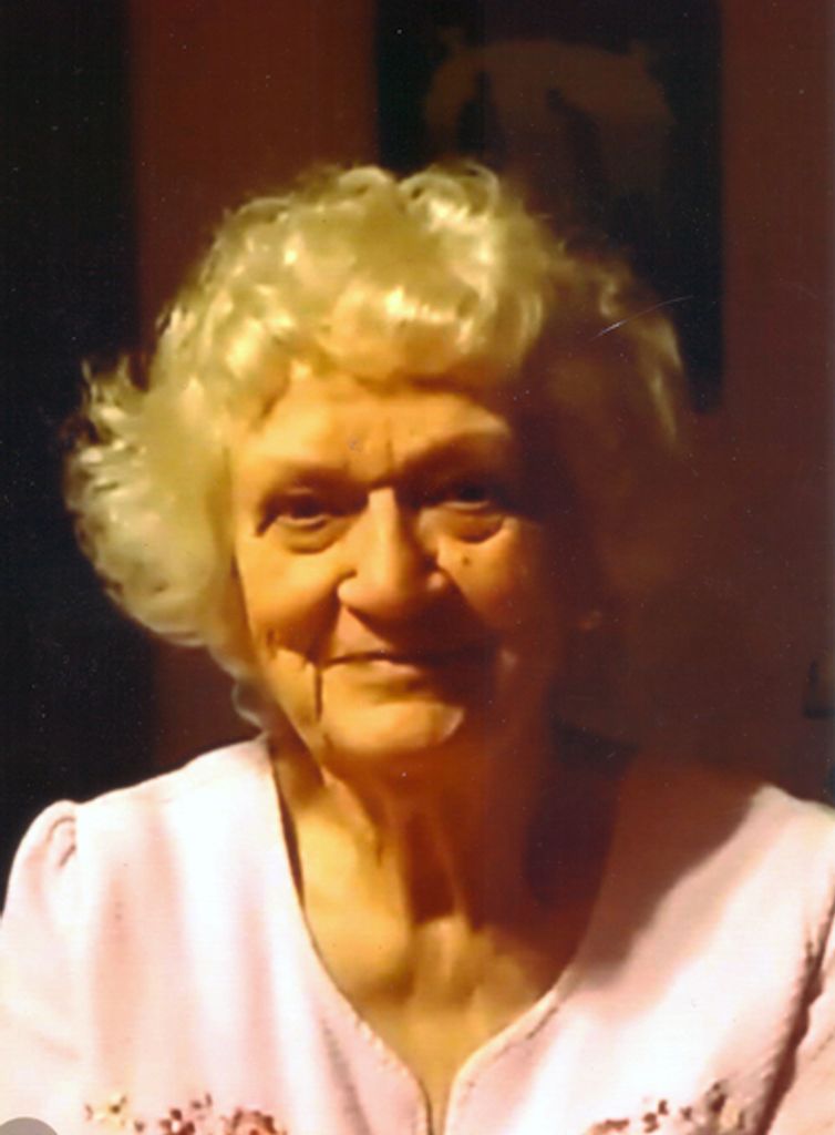 Phyllis Marie Watson-Hoiland Profile Photo