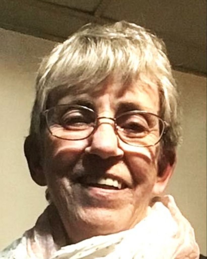 Helen Cottingham Profile Photo
