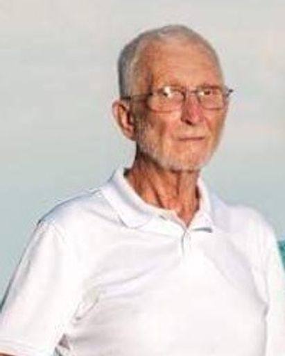 Robert Gordon Street Jr.'s obituary image