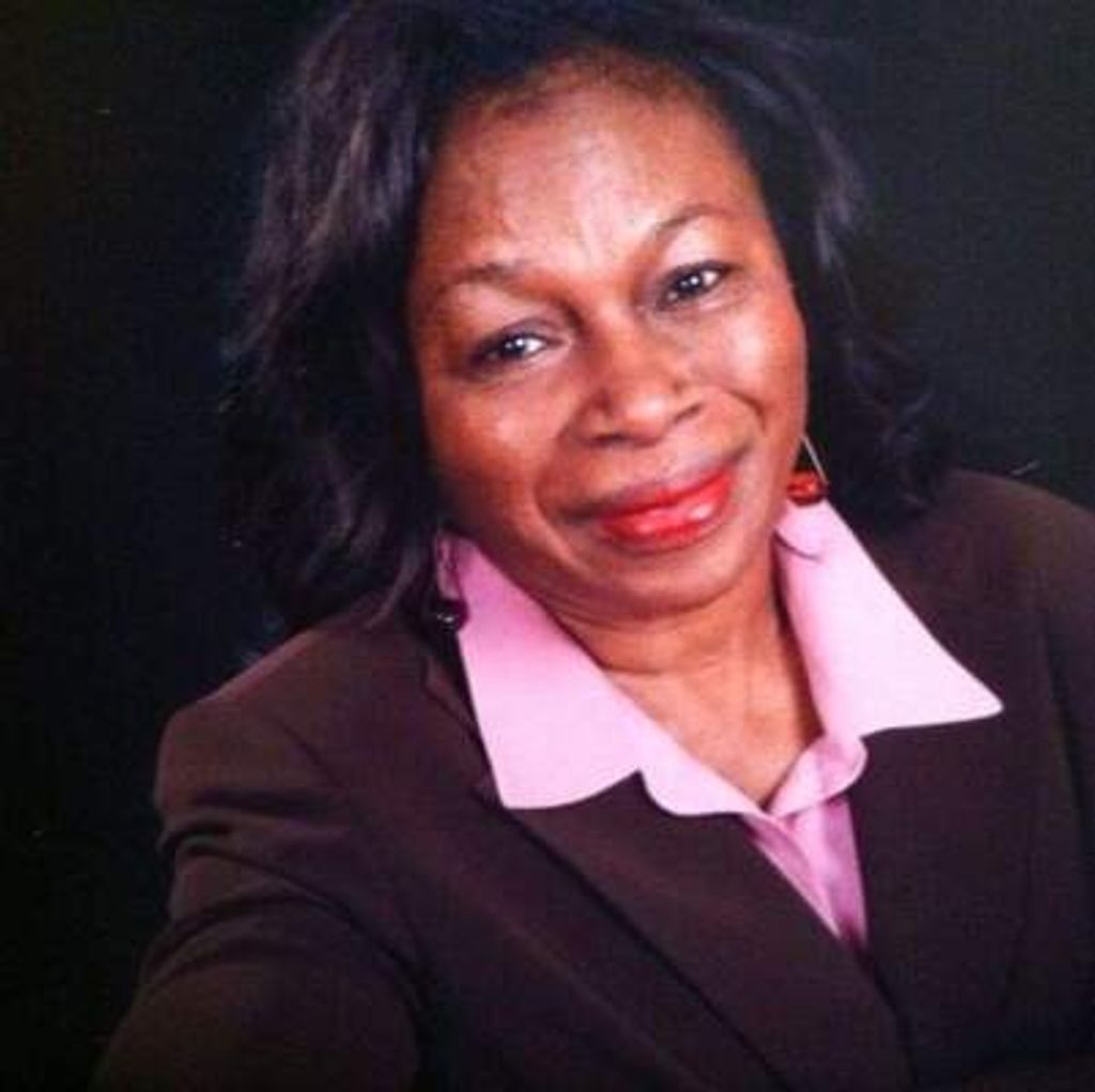 Linda Hamilton-Hunter