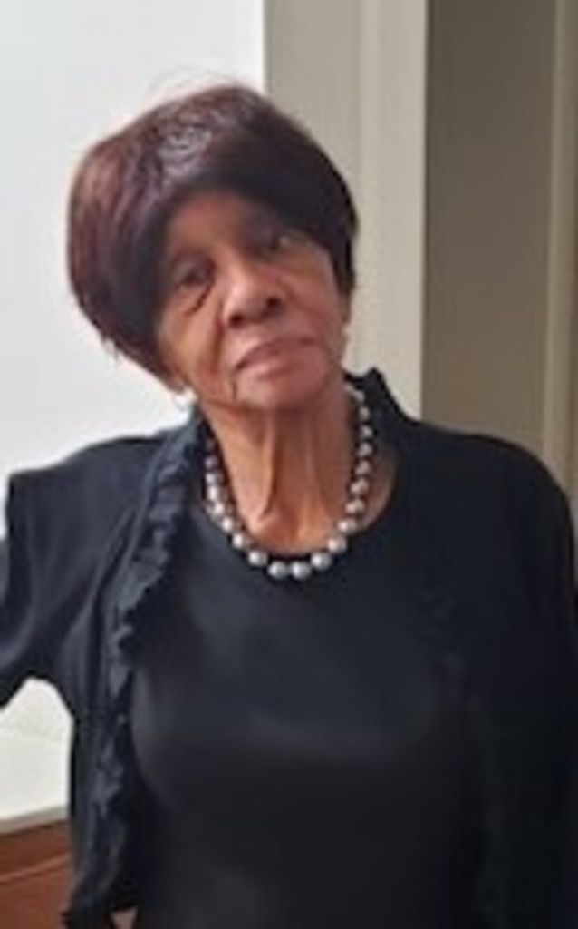 Lola Estelle Mallory