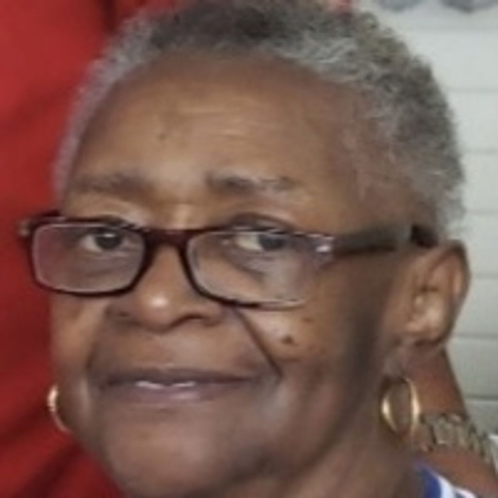 Lois L. Hamlin