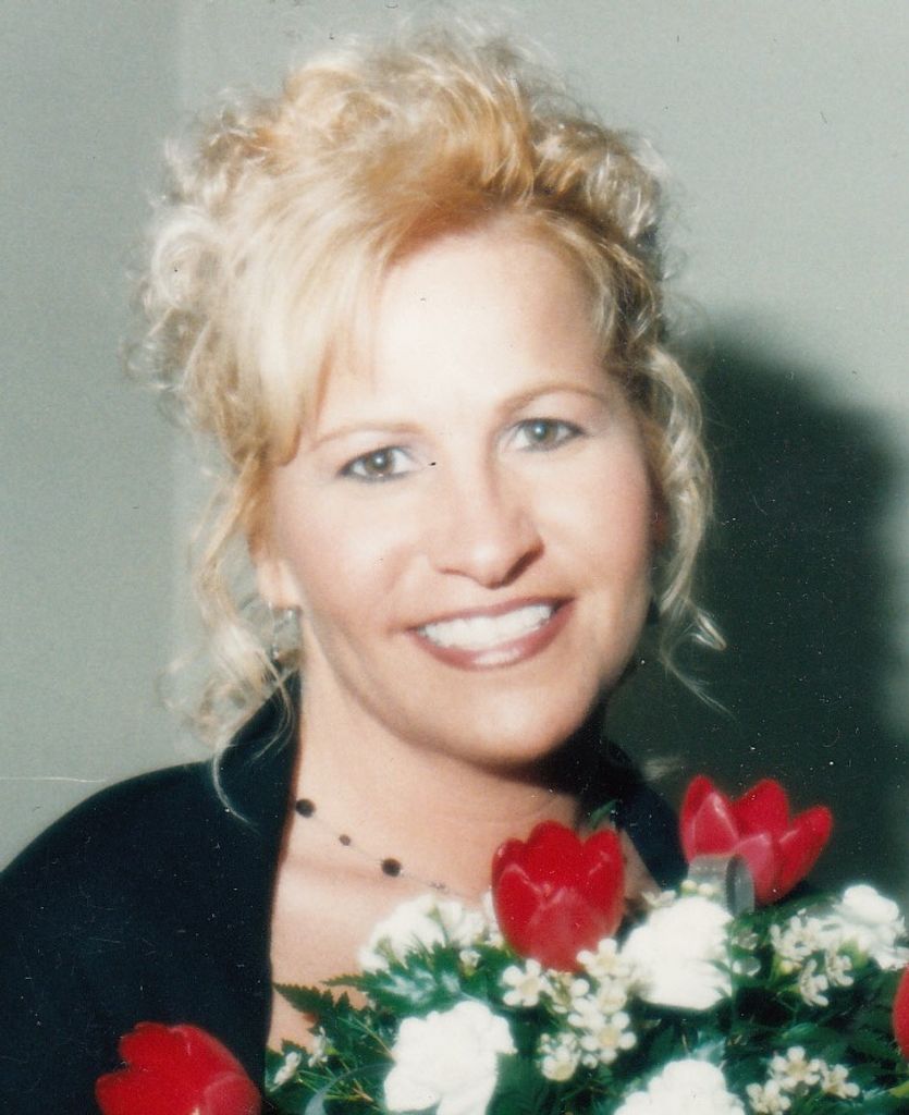 Lynda Loftus