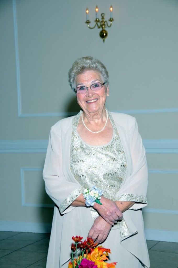 Helen Cropper Profile Photo