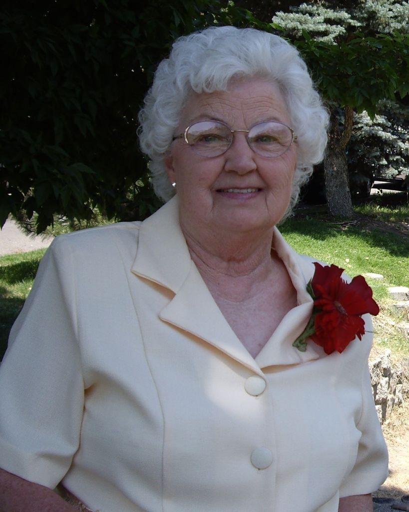 Evelyn Louise Laing