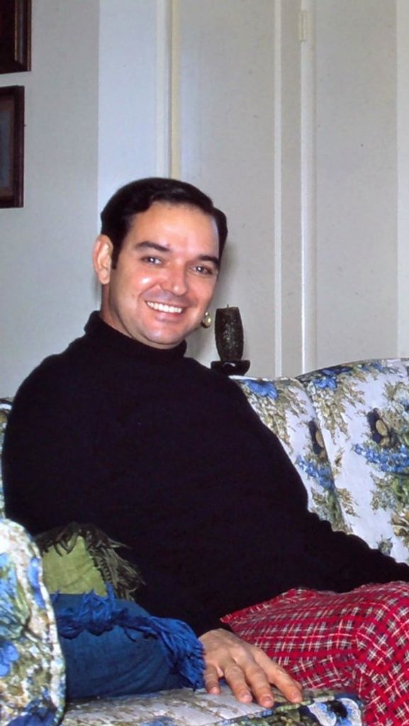 Edward V Finuf
