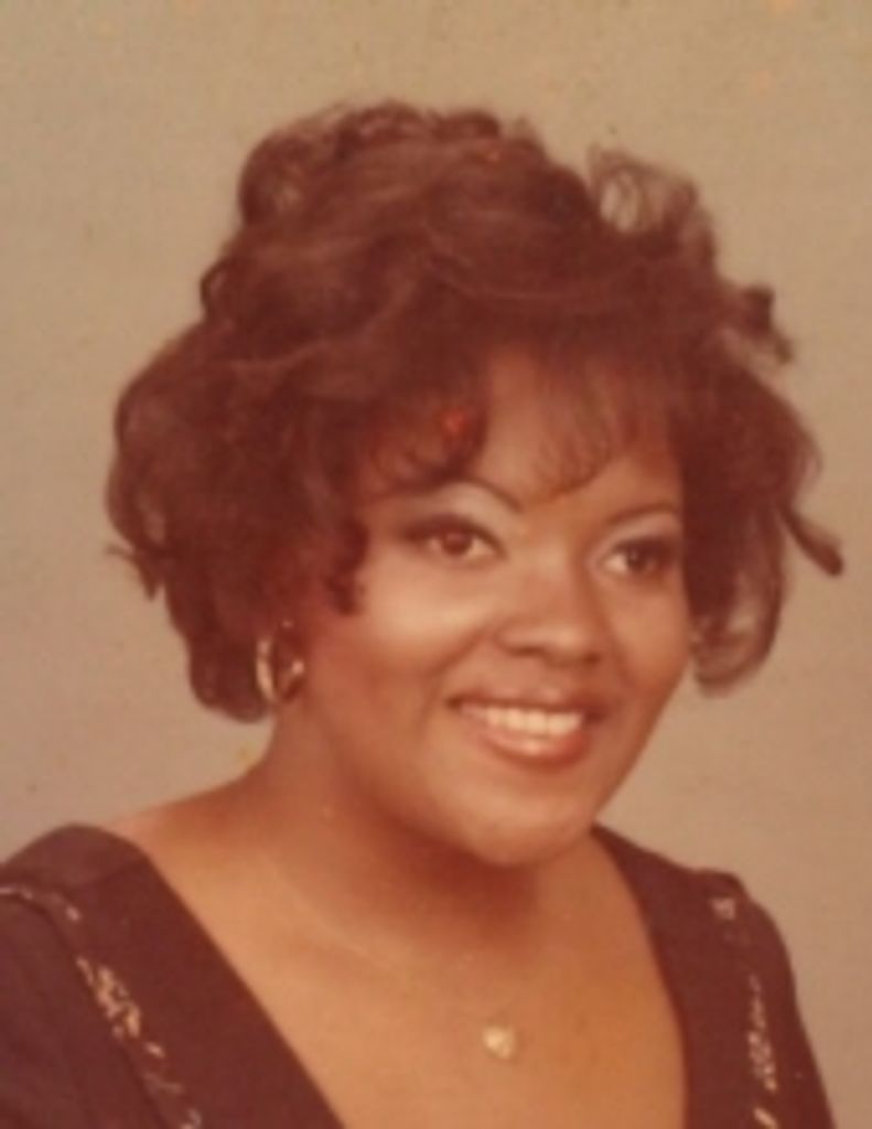 Iva  Lynn Moore