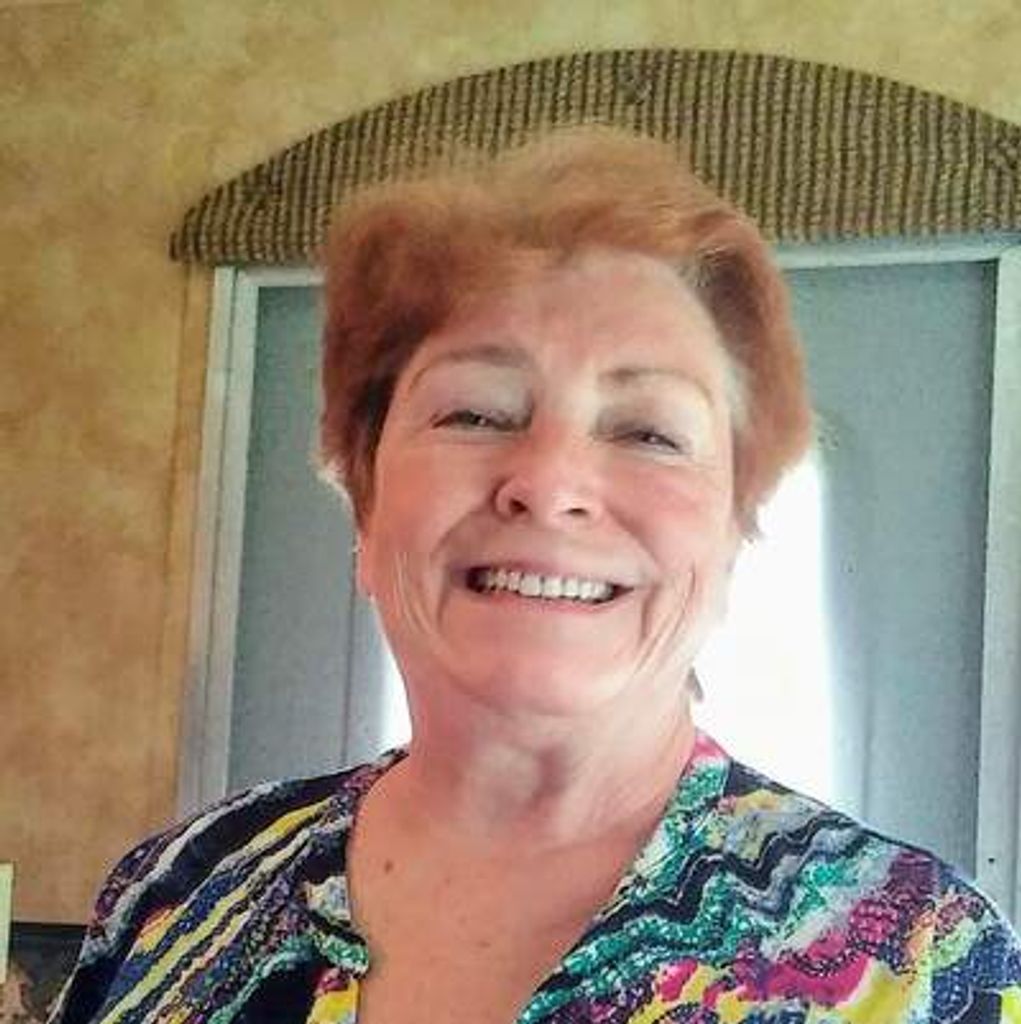 Janet Hart Bourn Profile Photo