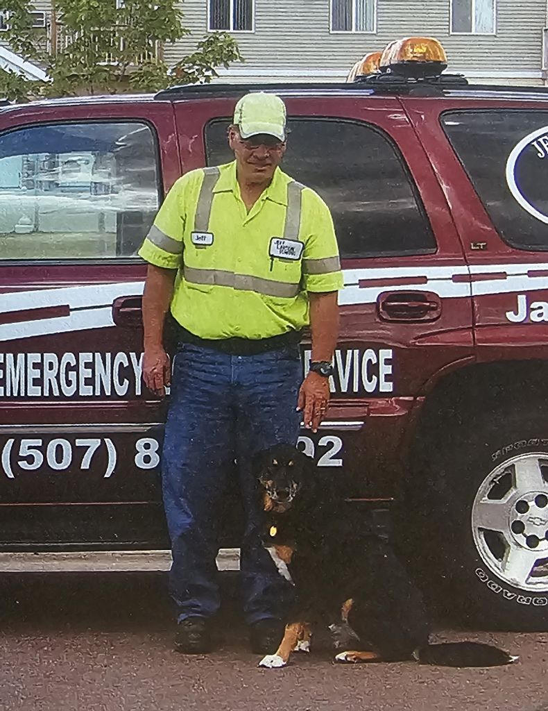 Jeffrey Larson Profile Photo