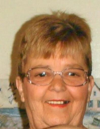 Sandra Kay (Berlin)  Dunnett Profile Photo