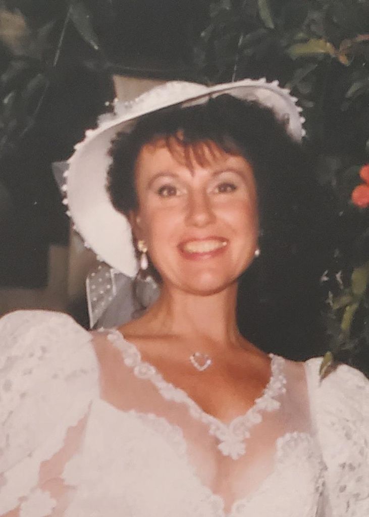 Lorelie "Lori" Carter