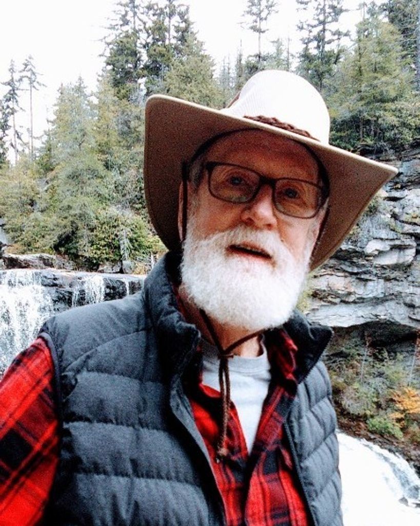 Gerald Richard Lewis Profile Photo