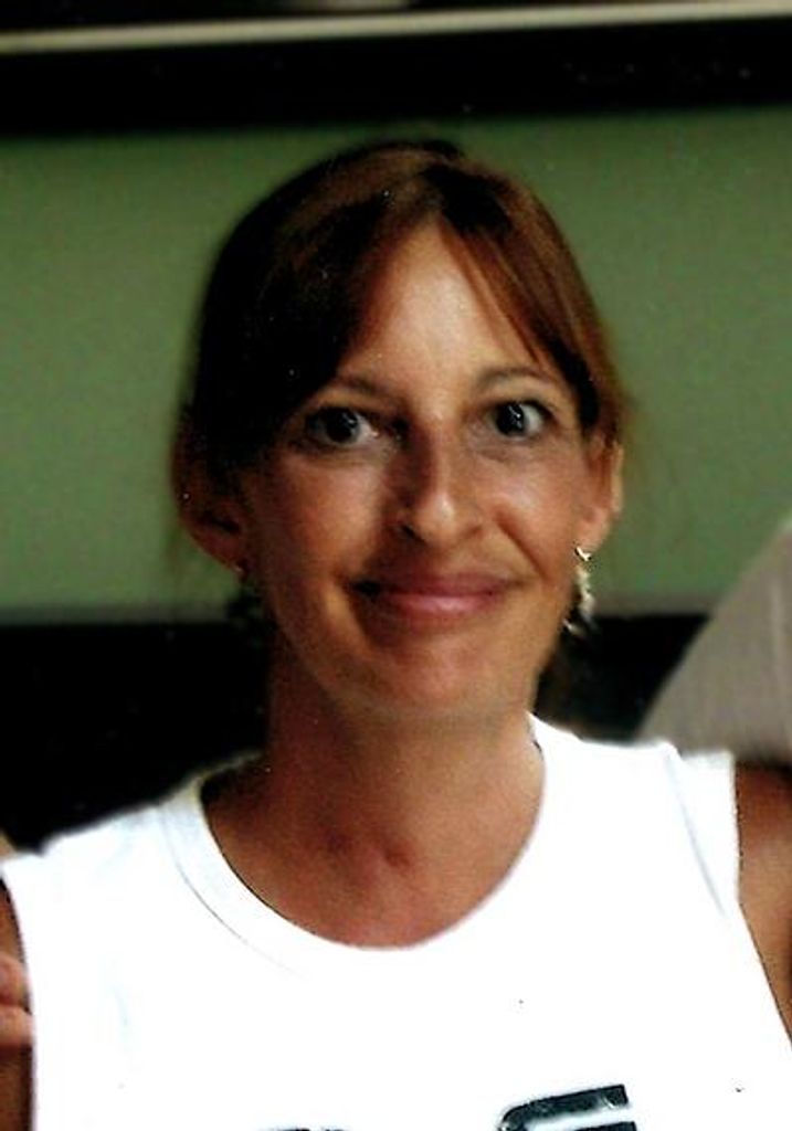 Patricia "Trish" Gralinska Profile Photo