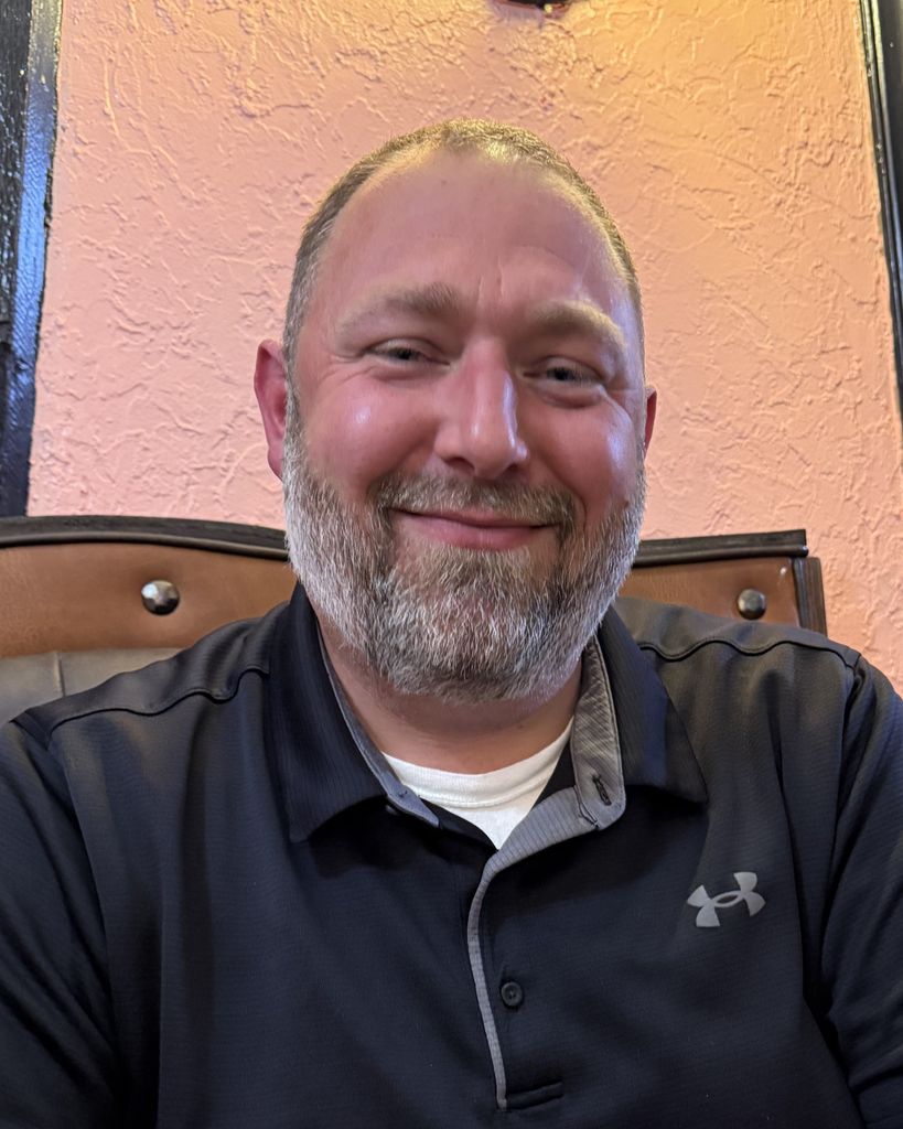 Robert "Bob" Joseph Klups
