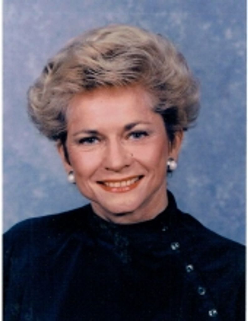 Joan  Trawick  Grant 