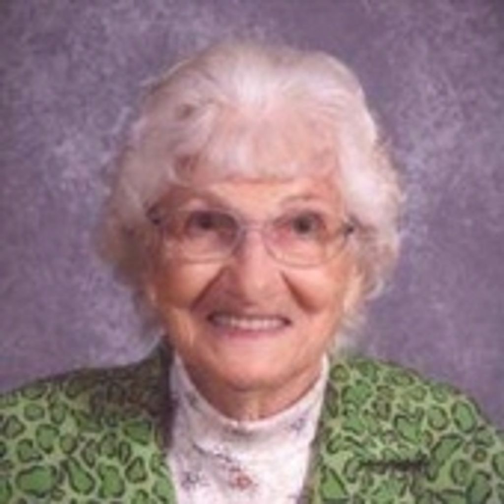 Maggie Estelle Moore