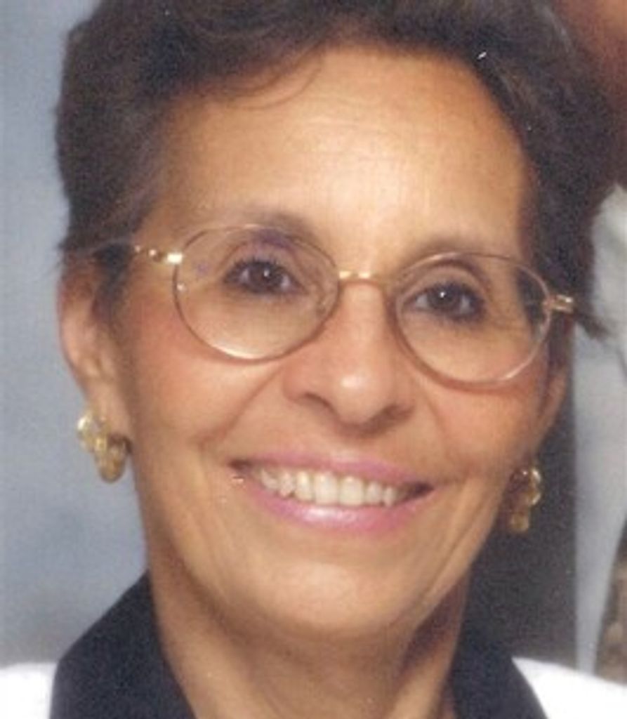 Gustina Rossi Profile Photo