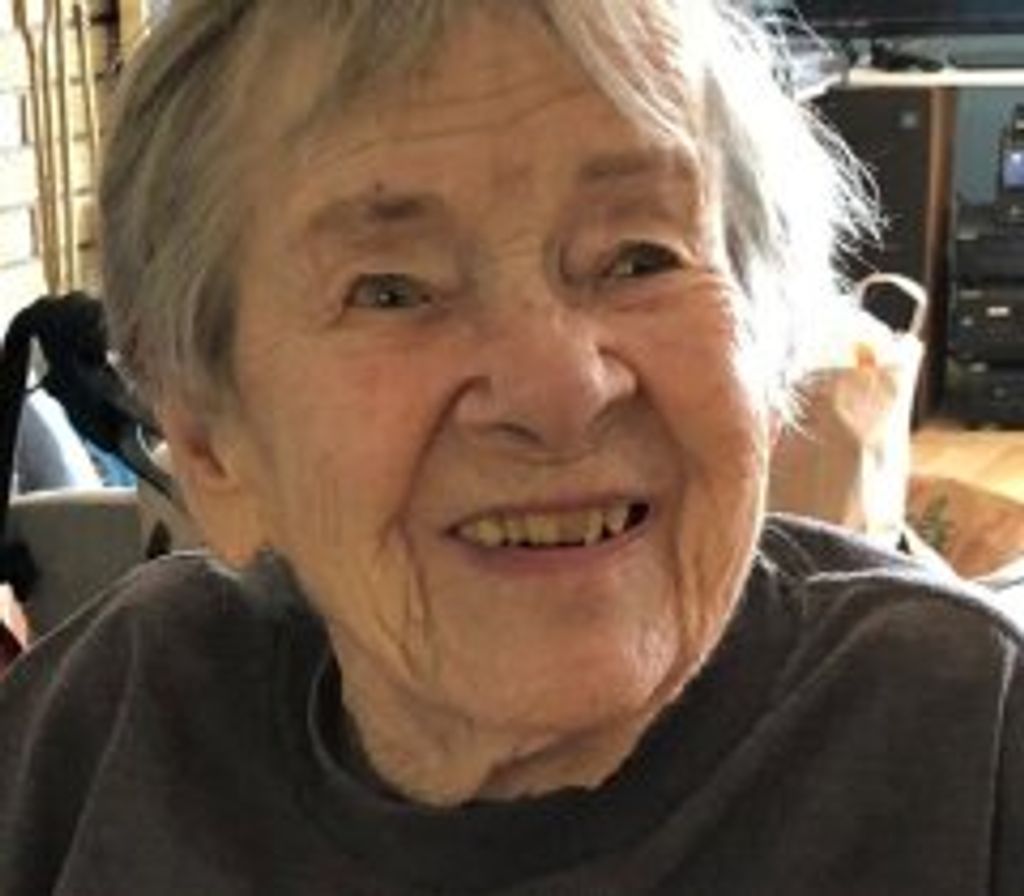 Eva McKenzie (Thompson)