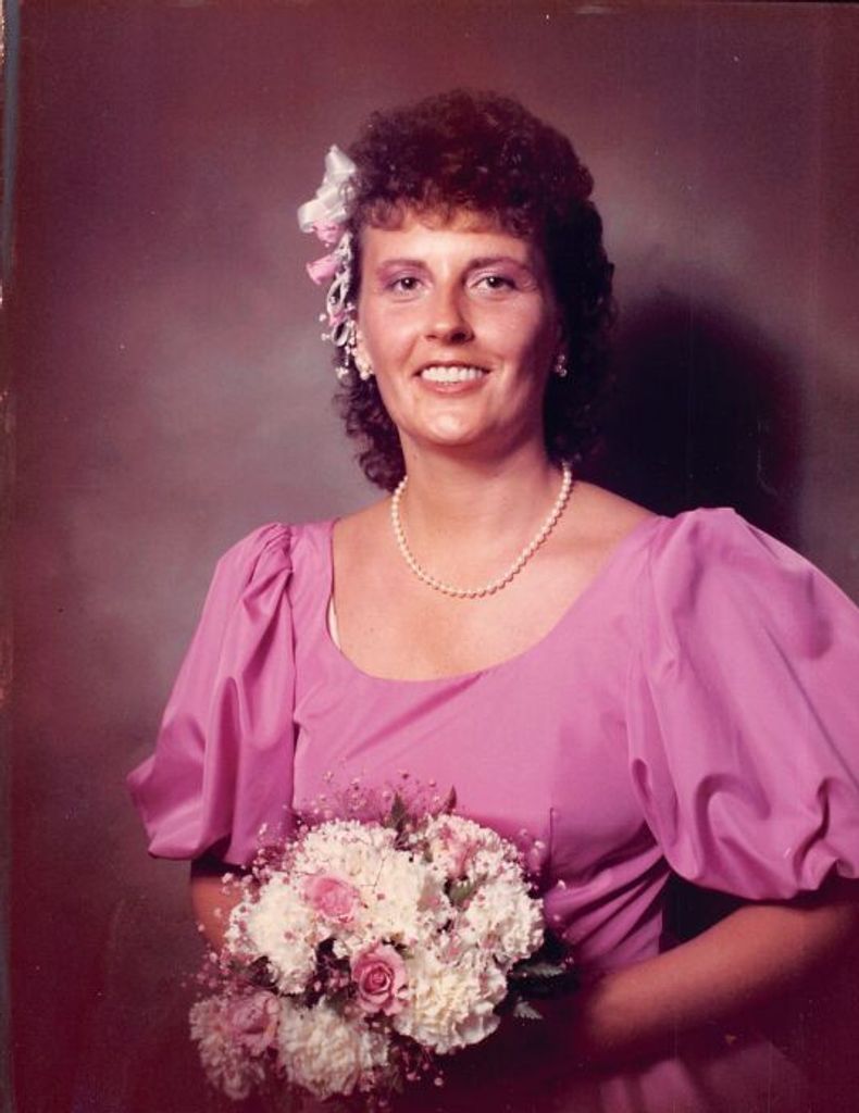 Carolyn L. Hayes