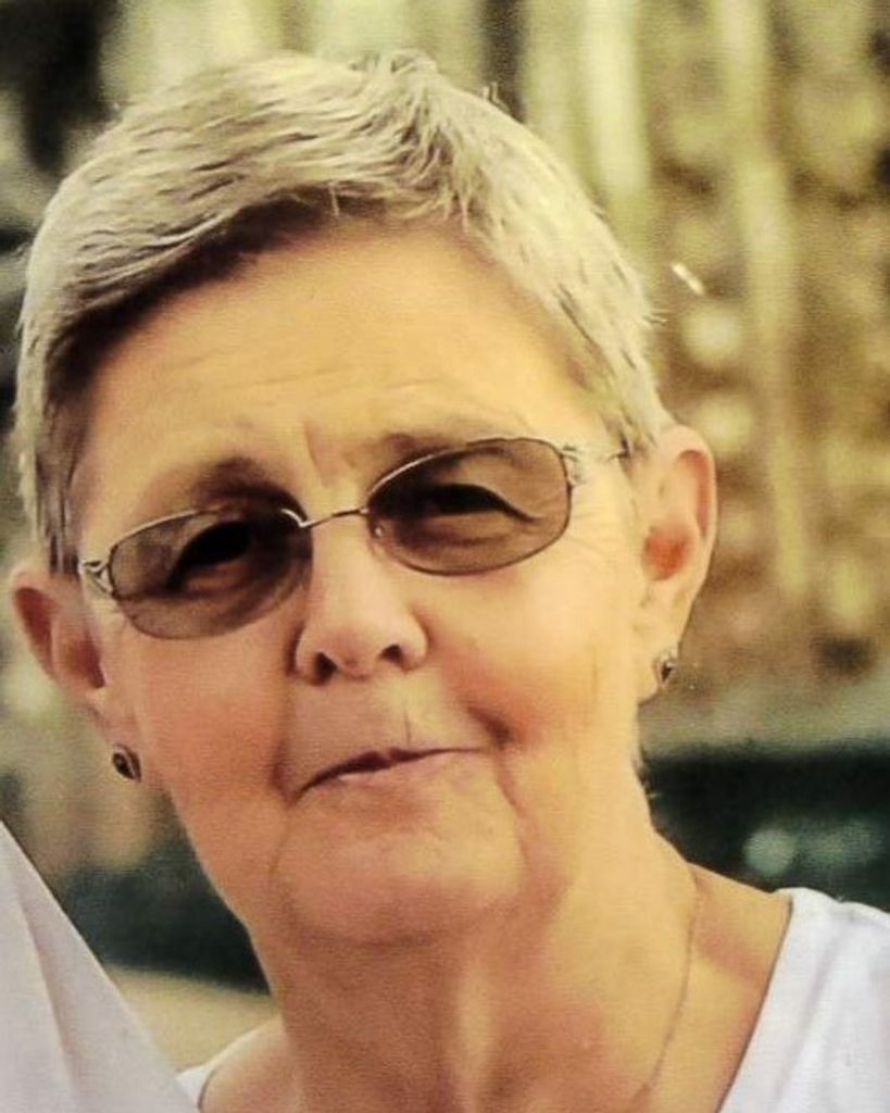Joyce Kloucek Profile Photo