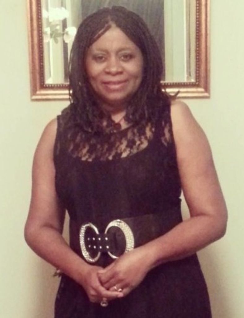 Gwendolyn Flowers (Flowers)  Green