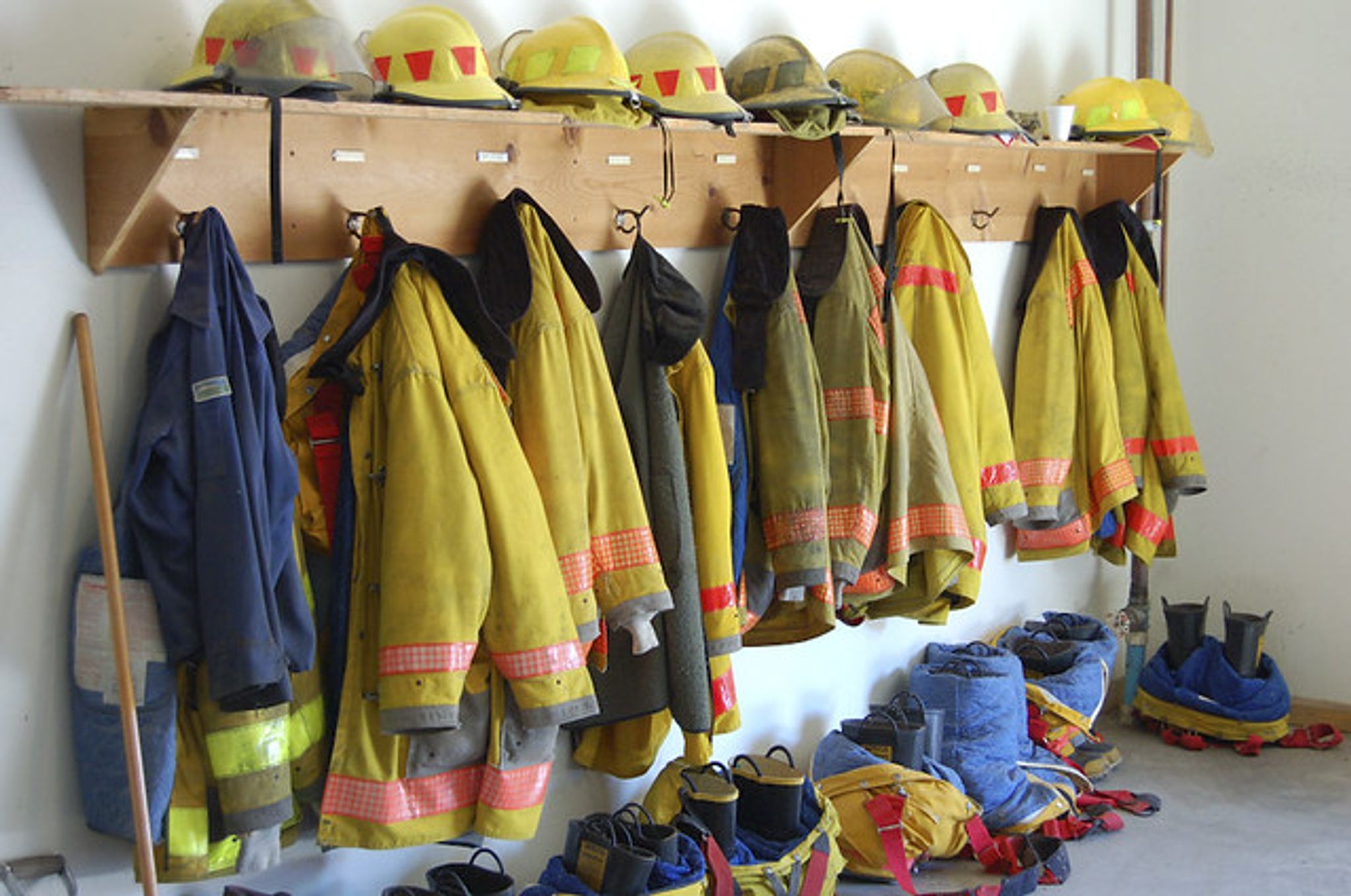 Cover for Kelly Wood's Obituary