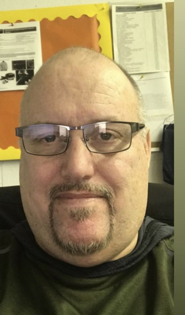 Ric William Munroe Profile Photo
