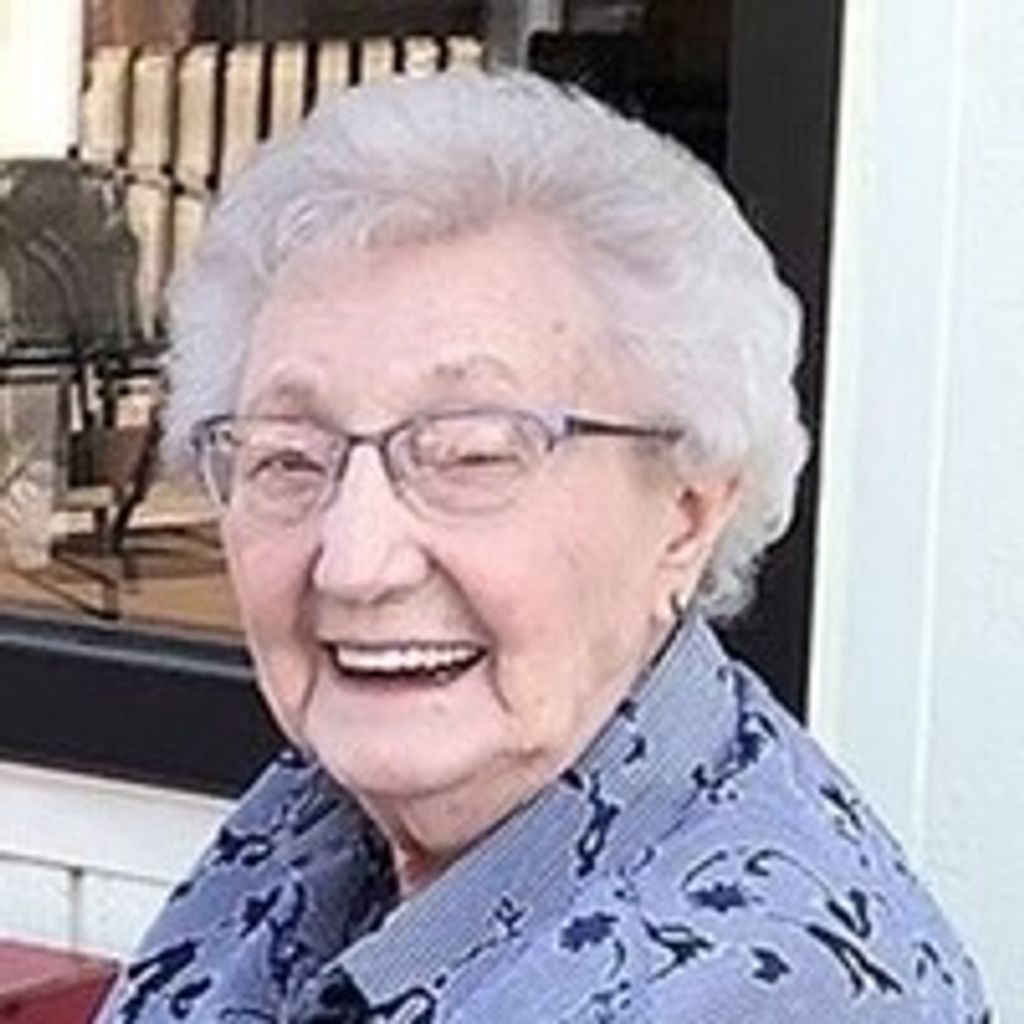 Maxine Lavonne Smouse Profile Photo