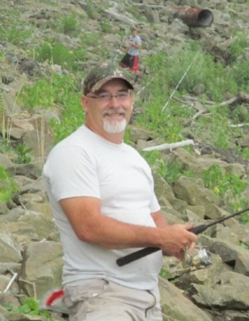 Harry Michael "Mike" Richardson Profile Photo