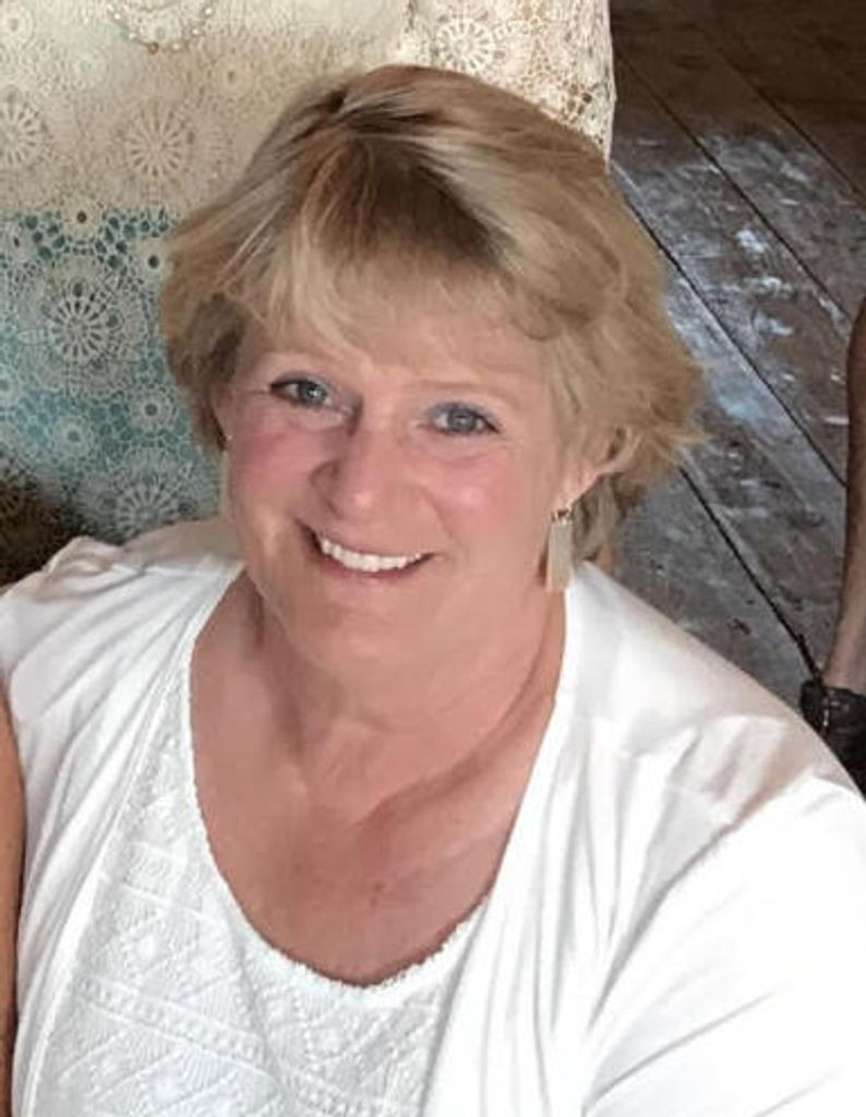 Susan E Lallier Profile Photo