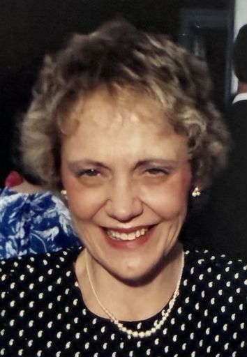 Mary Loftus's obituary image
