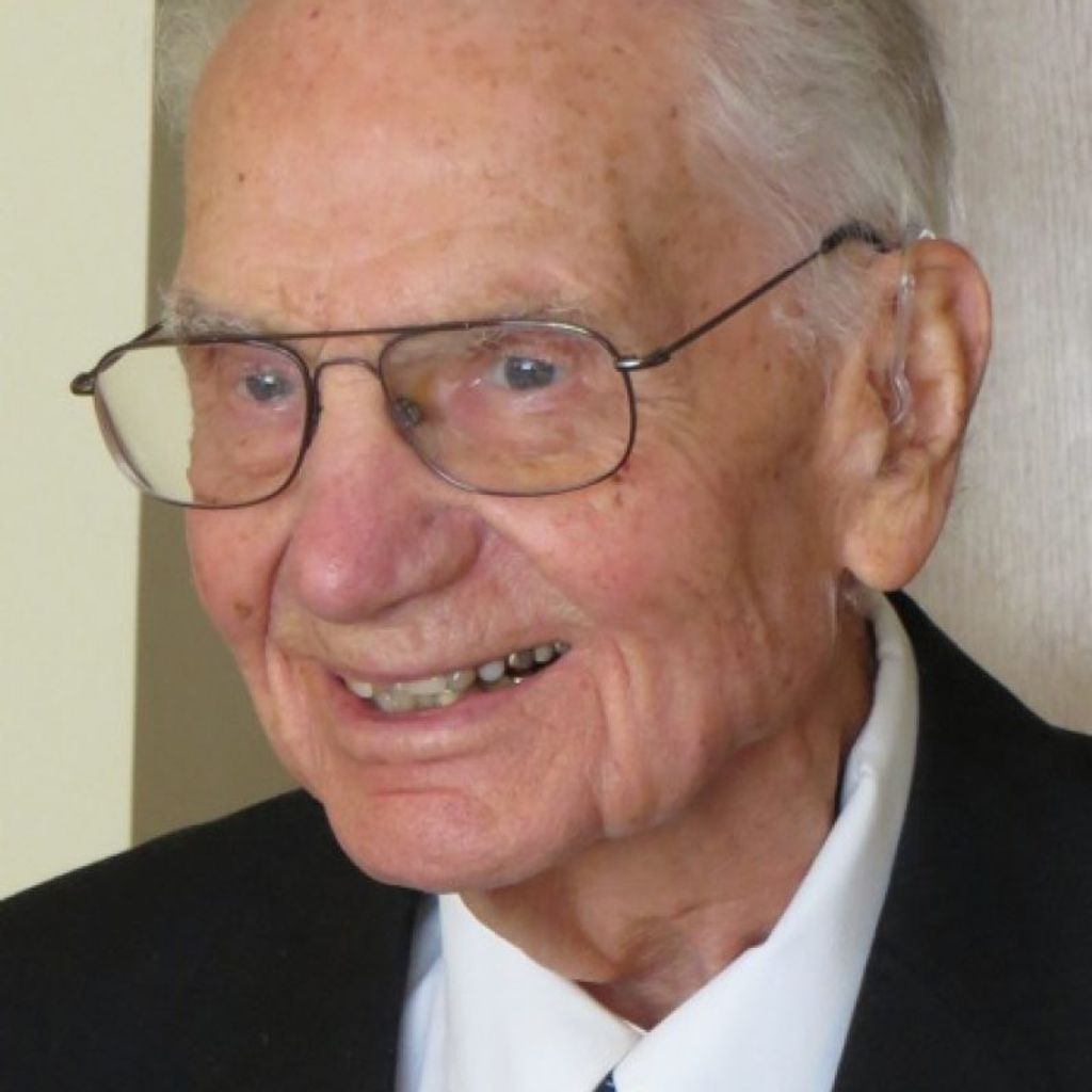 Maxwell  "Max" Vernon  Burggraaf Profile Photo