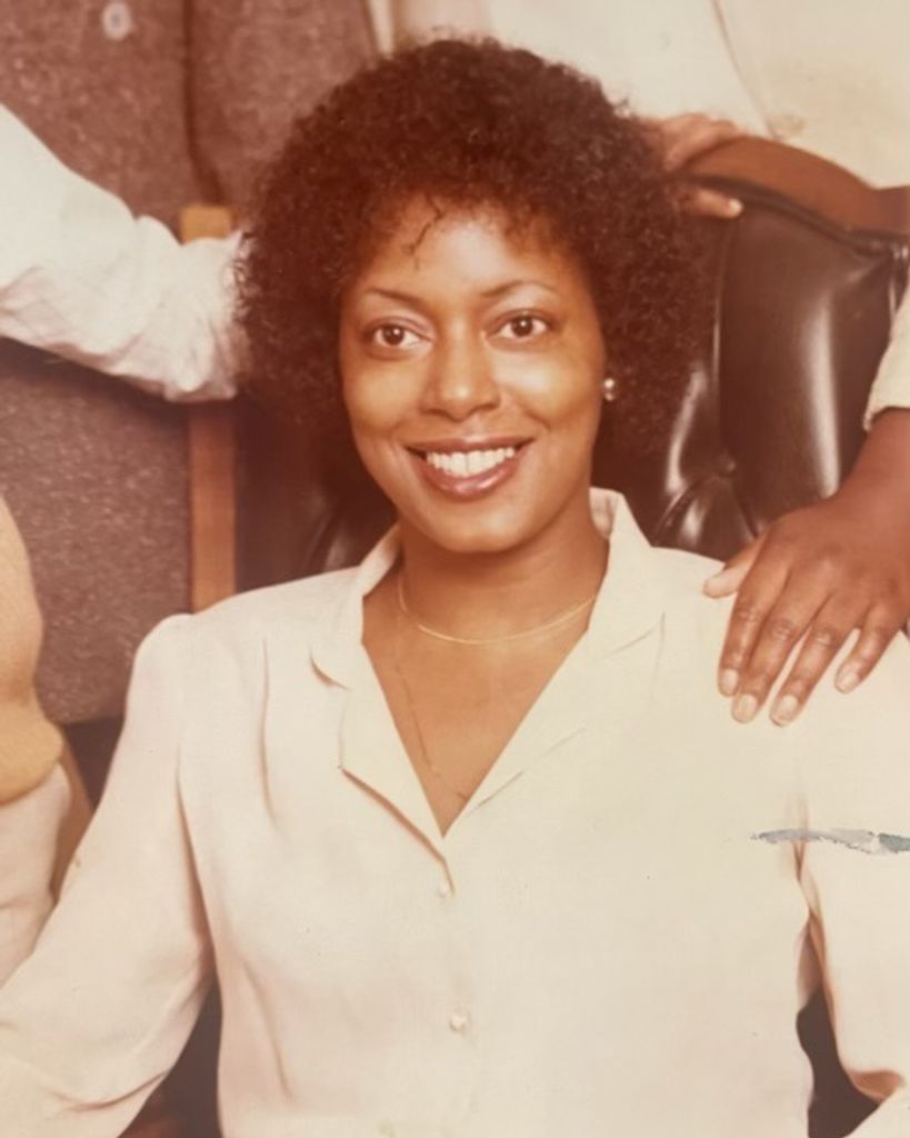 Mrs. Marilyn Jean Smith (Parker)