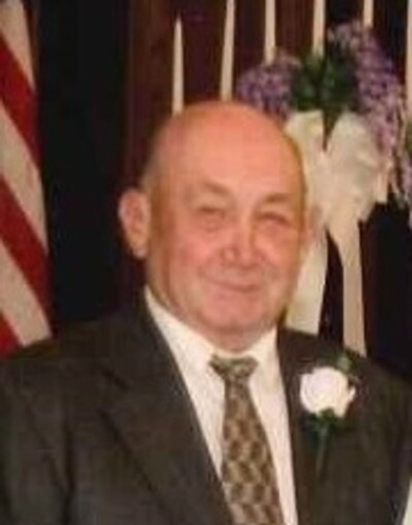 Earl "Porky" Bacon Profile Photo