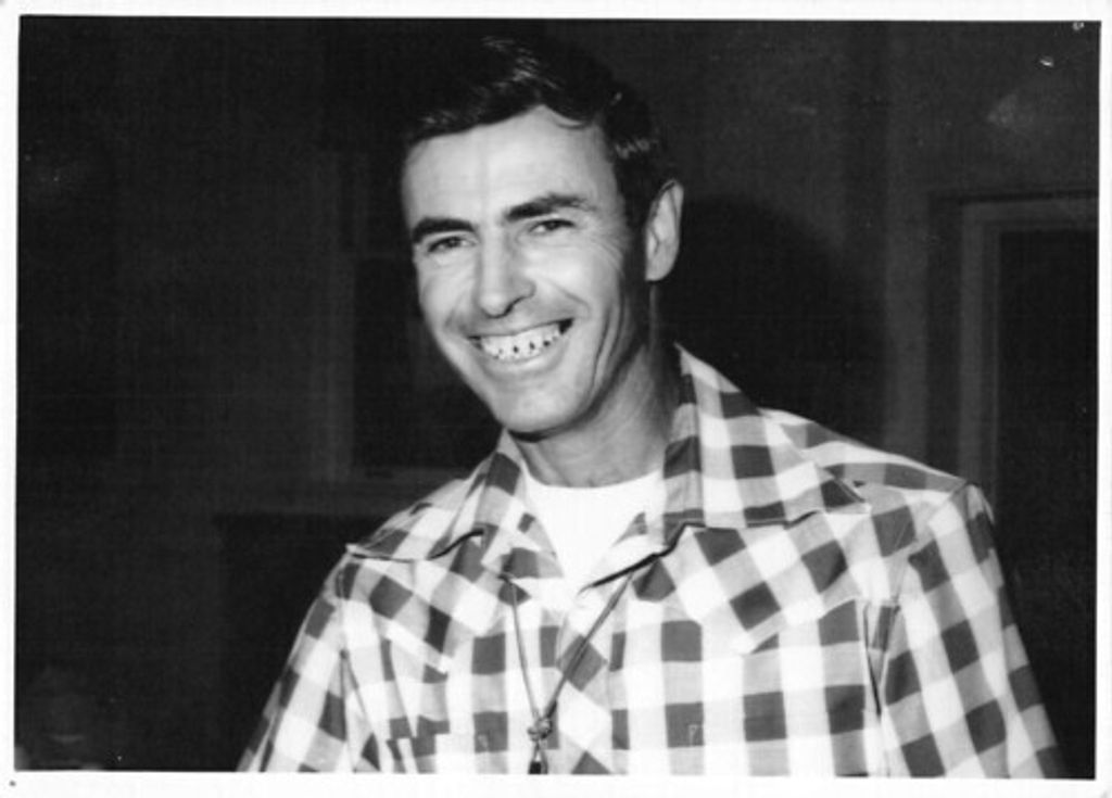 Robert 'Bob' Neal Travous