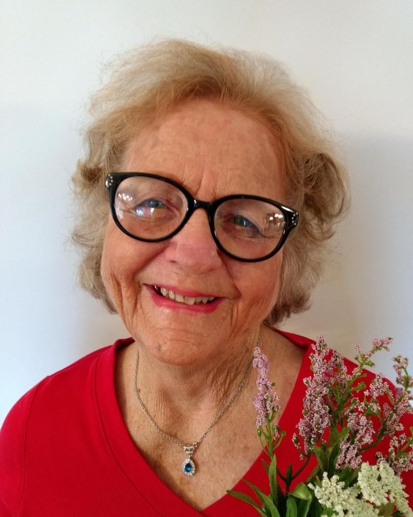 Lola Mae Gore Burgess Profile Photo