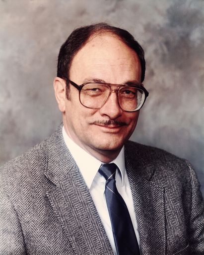 Lloyd Wayne Cacner's obituary image