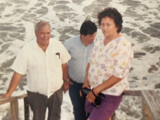 Evelyn (Howard)  Muncy photo gallery thumbnail 54 of 68