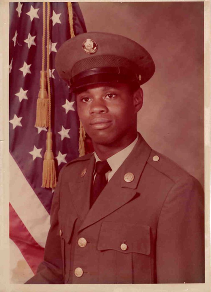 Darnell Holmes Profile Photo