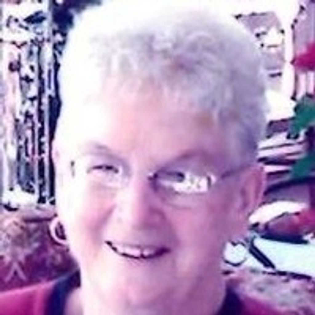 Evelyn  J. Bennett